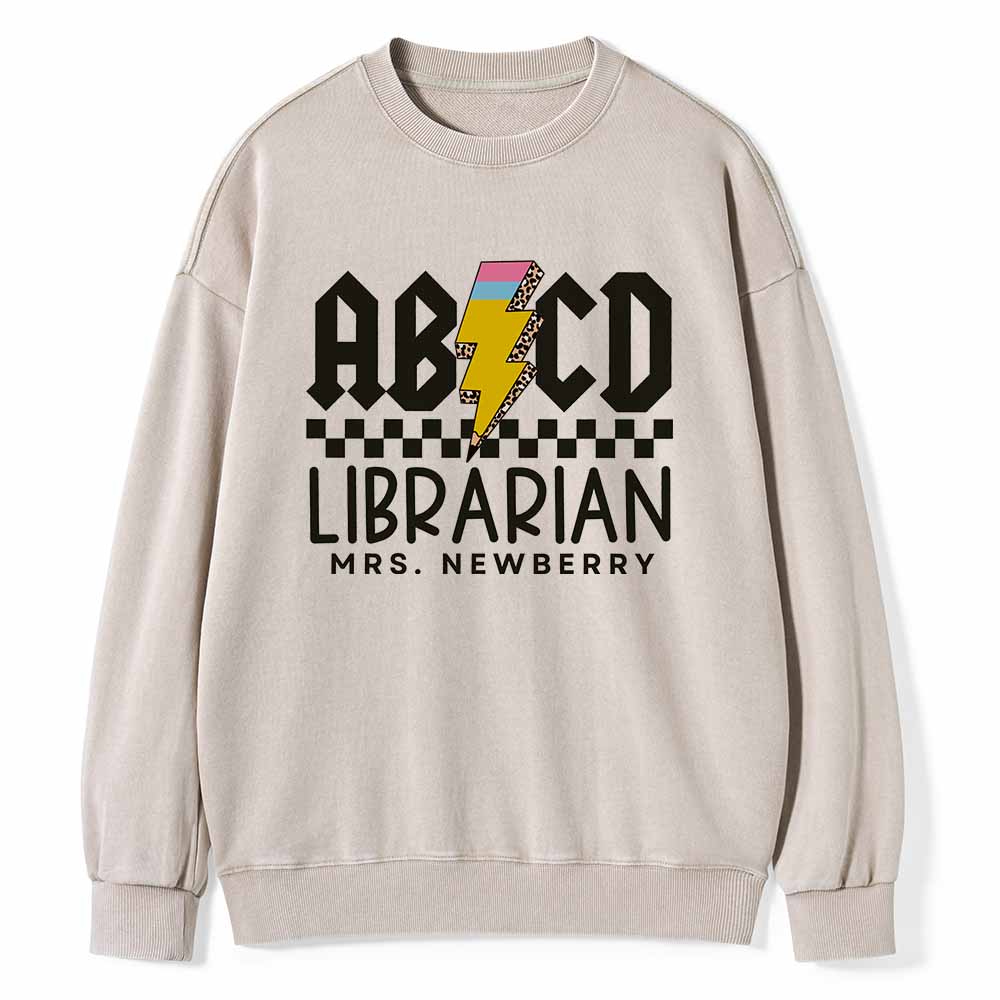 Pagewings Personalized Librarian Shirt TShirts Gift for School Library Sciences Unisex Washed Sweatshirt