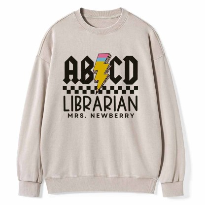 Pagewings Personalized Librarian Shirt TShirts Gift for School Library Sciences Unisex Washed Sweatshirt
