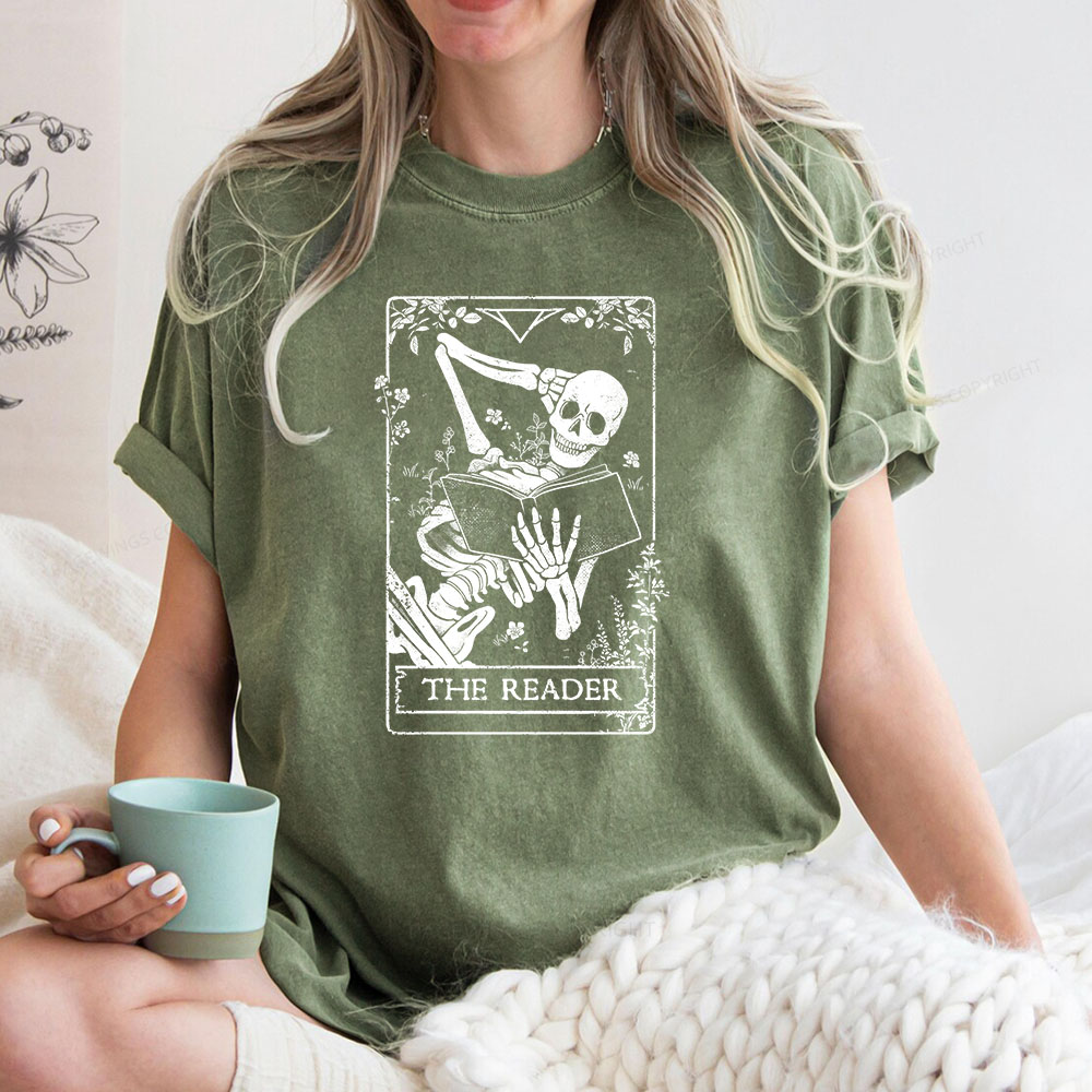 Pagewings The Reader Unisex Washed T-shirt