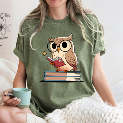 Pagewings The Owl Reader Unisex Washed T-shirt