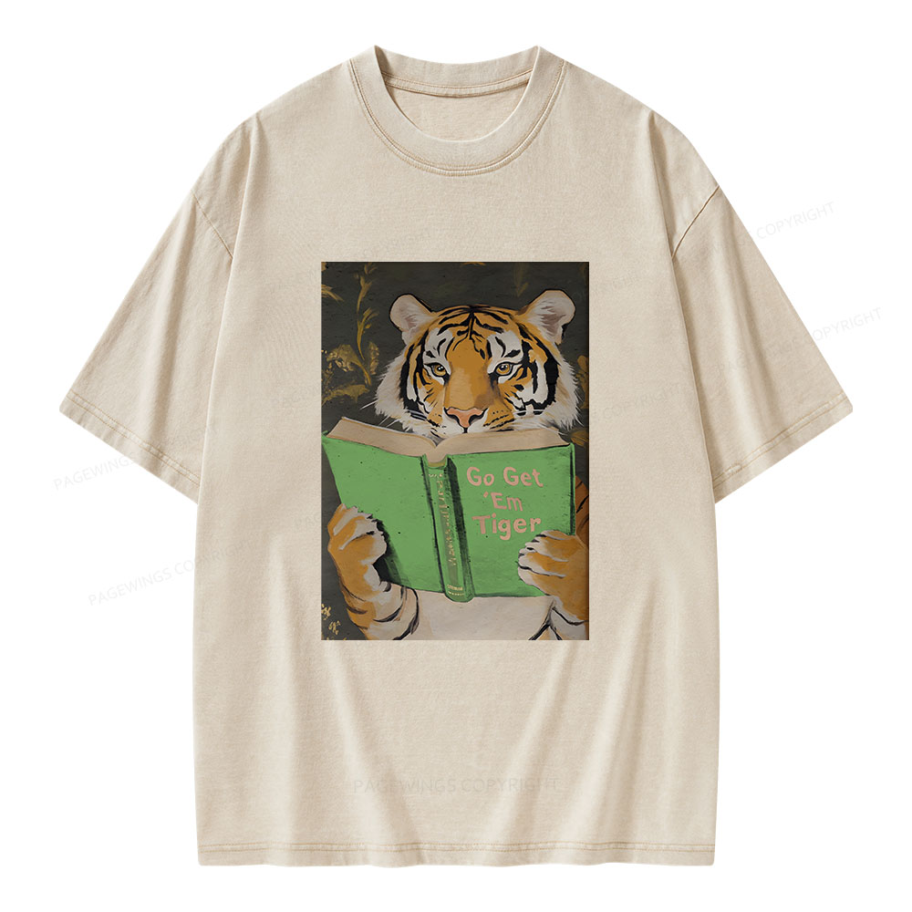 Pagewings Motivational Tiger Reading Unisex Washed T-shirt