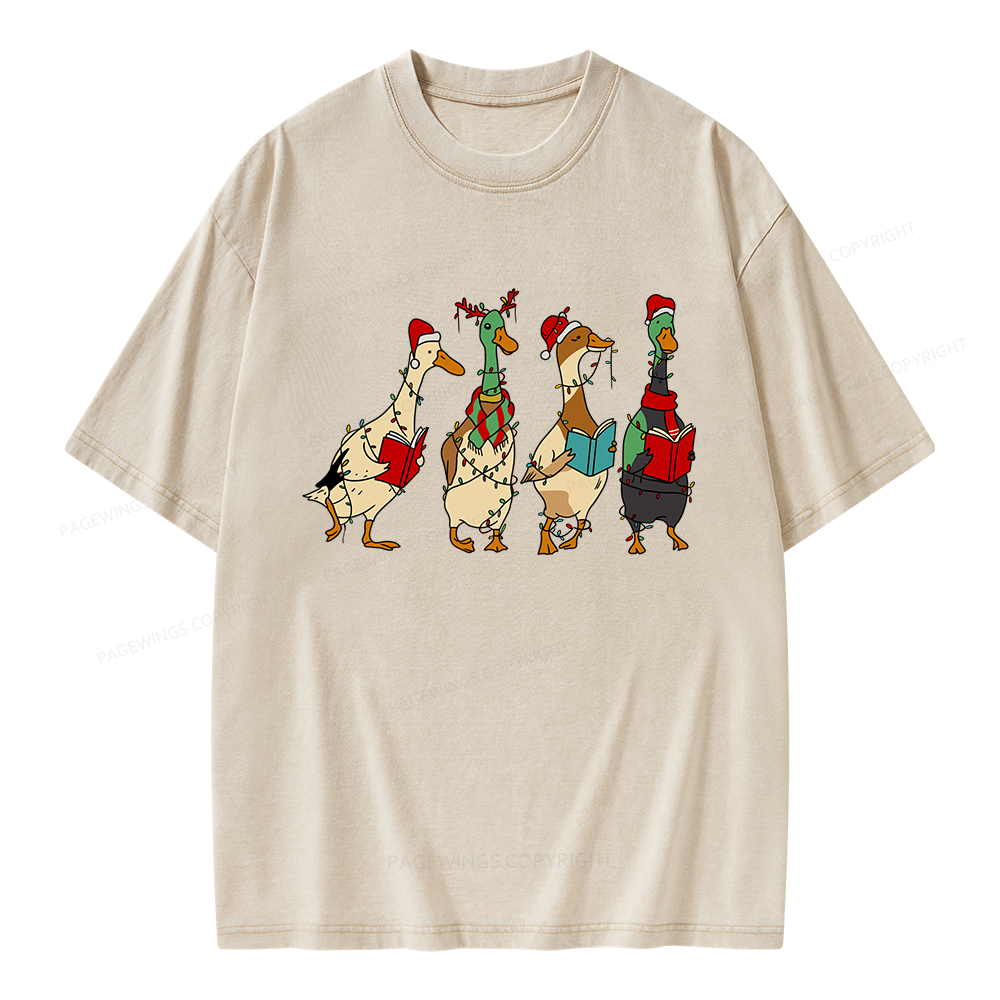 Pagewings Christmas Ducks Reading Unisex Washed T-shirt