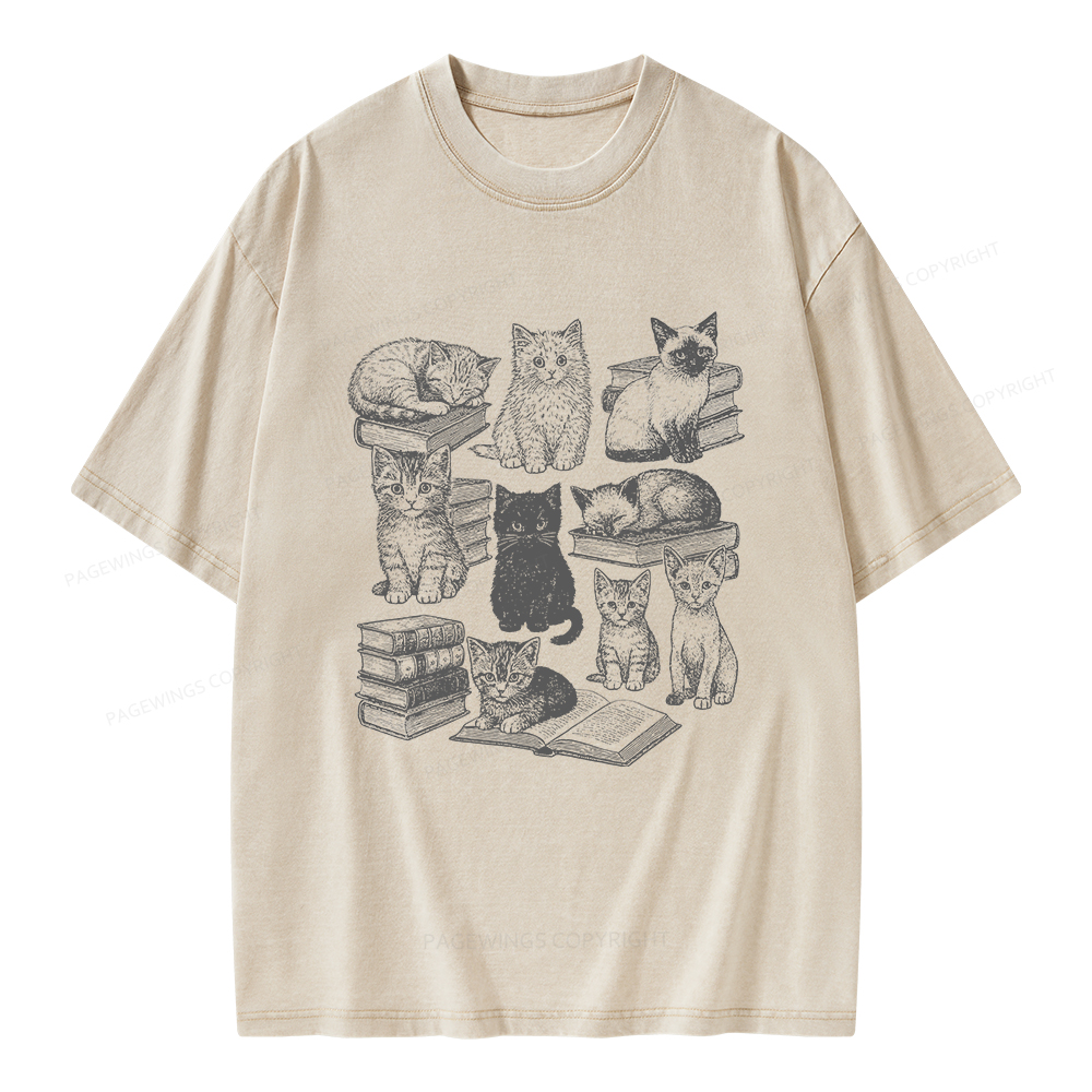 Pagewings Cats And books Unisex Washed T-shirt