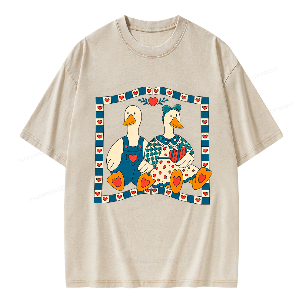 Pagewings Vintage Bookish Goose Unisex Washed T-shirt