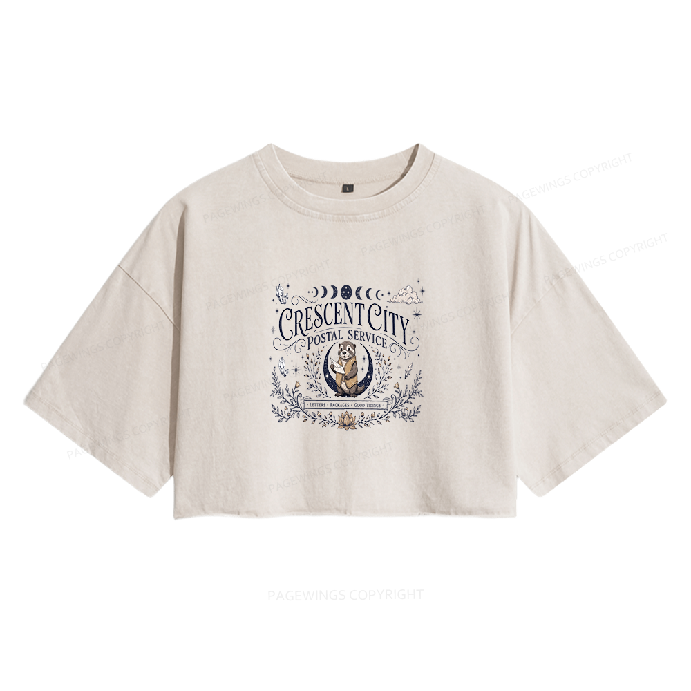 Pagewing Fantastic Reader Women's Washed Cropped T-shirt