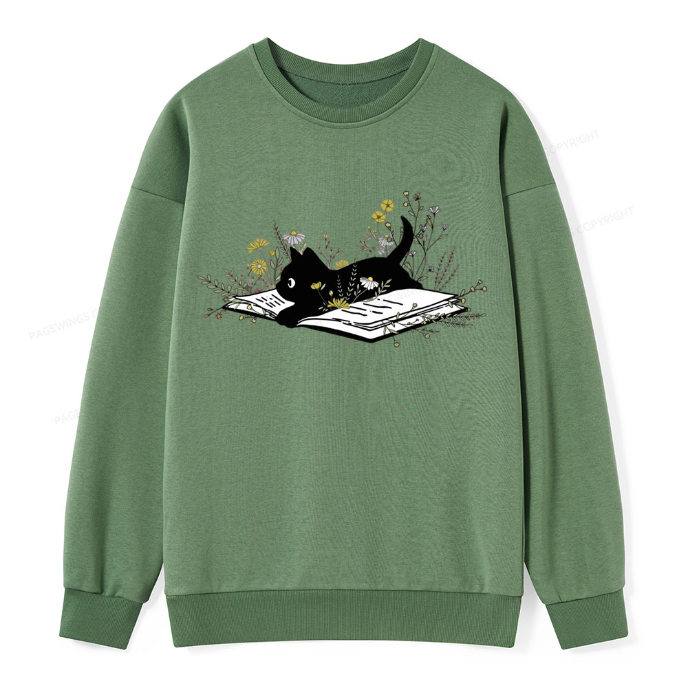 Pagewings Cute Book Cat  Unisex Classic Sweatshirt