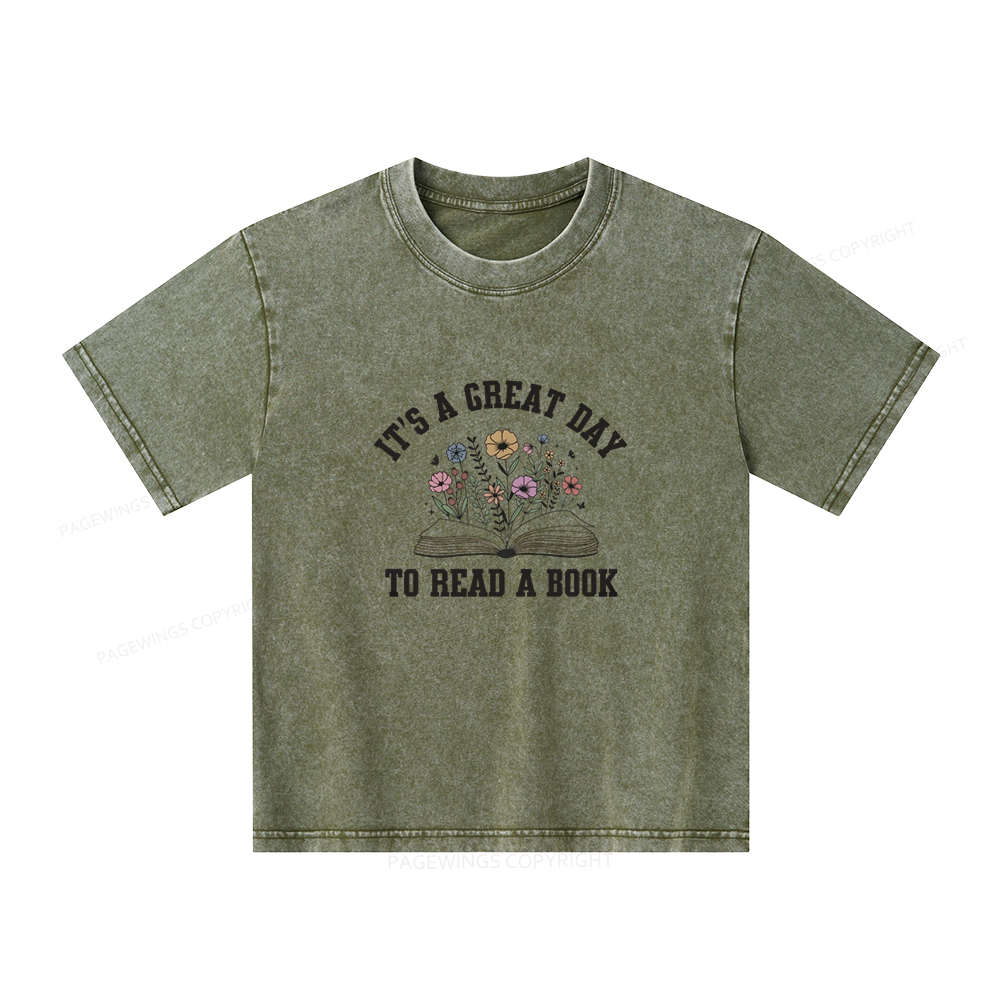 Pagewings Funny Flamingo Reading Book Unisex Kids Washed T-shirt