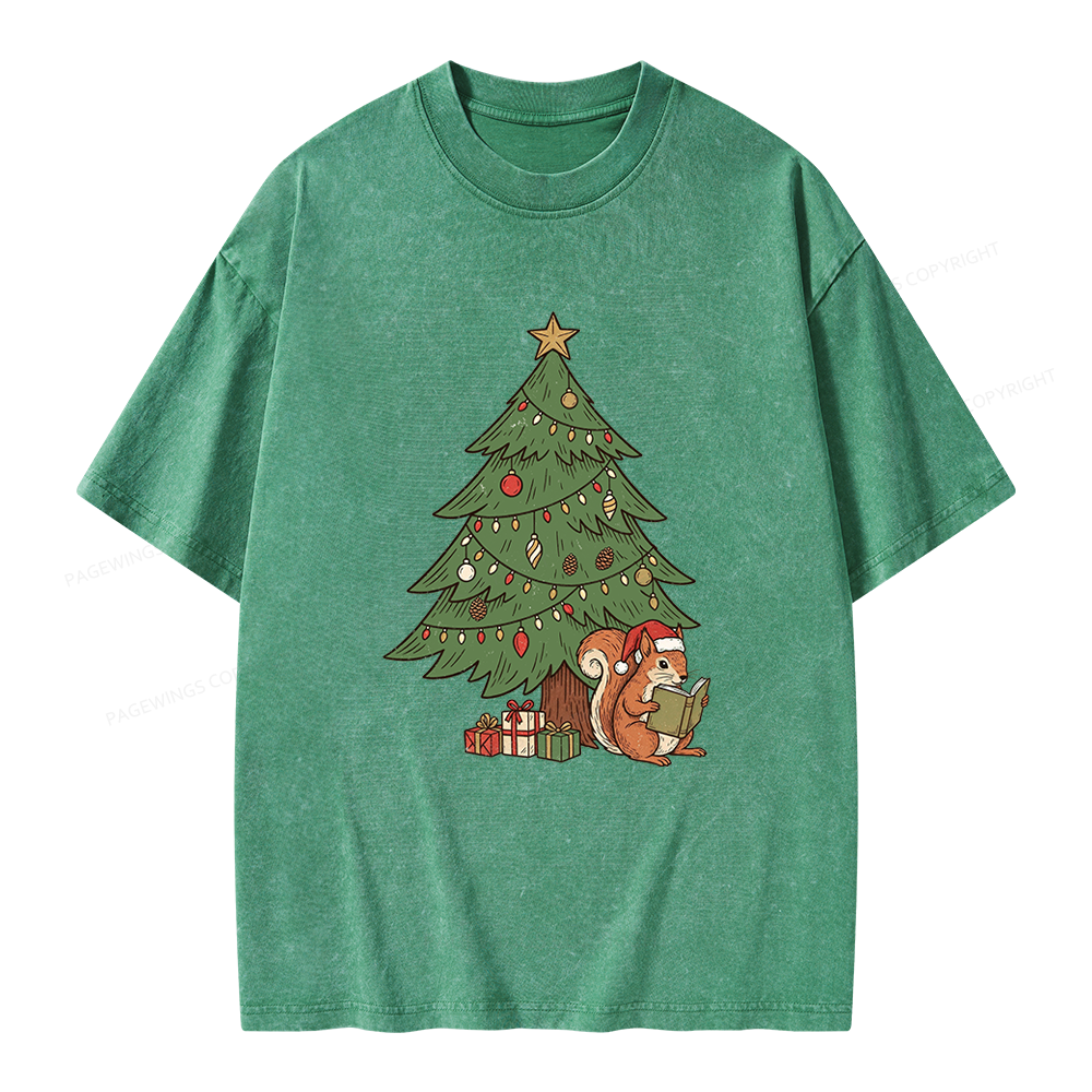 Pagewings Christmas Reading Unisex Washed T-shirt