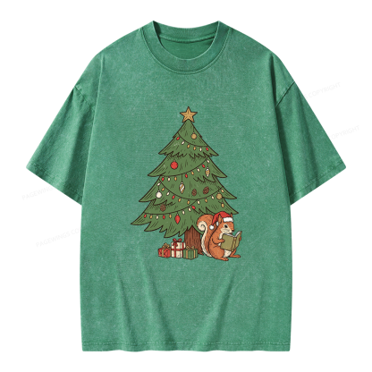 Pagewings Christmas Reading Unisex Washed T-shirt