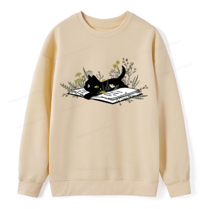 Pagewings Cute Book Cat  Unisex Classic Sweatshirt