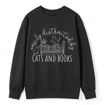Pagewing Cute Cats And Books  Unisex Classic Sweatshirt
