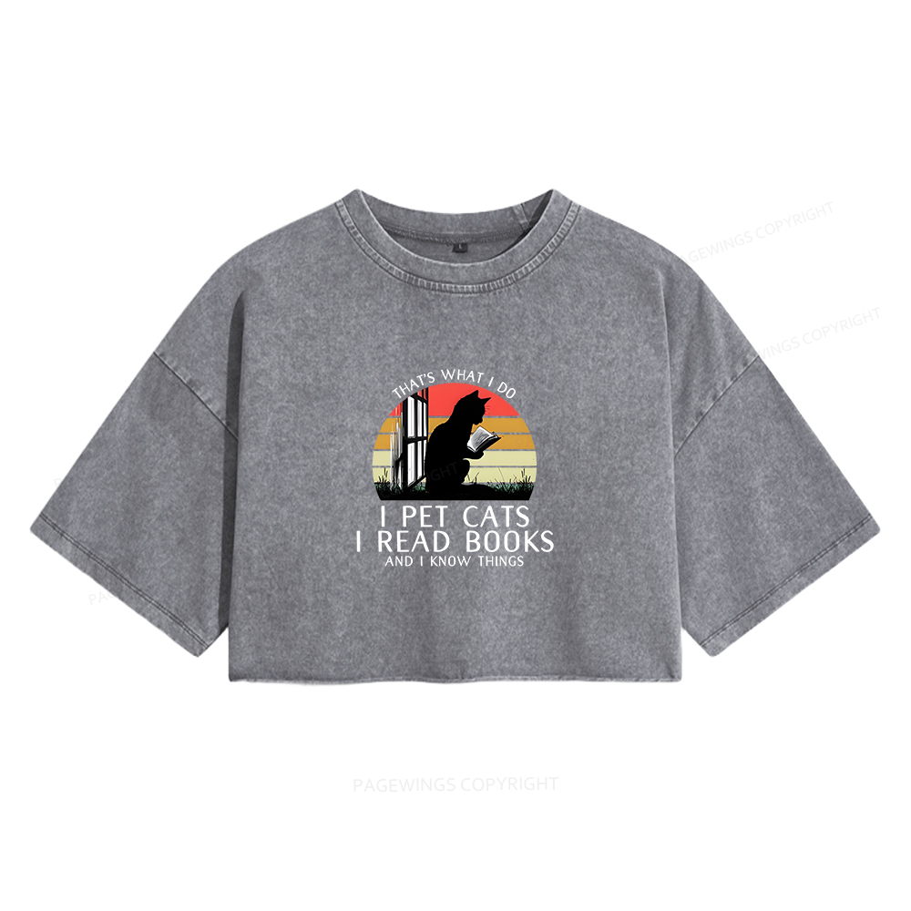 Pagewings Book Lover Cat And Book Women's Washed Cropped T-shirt