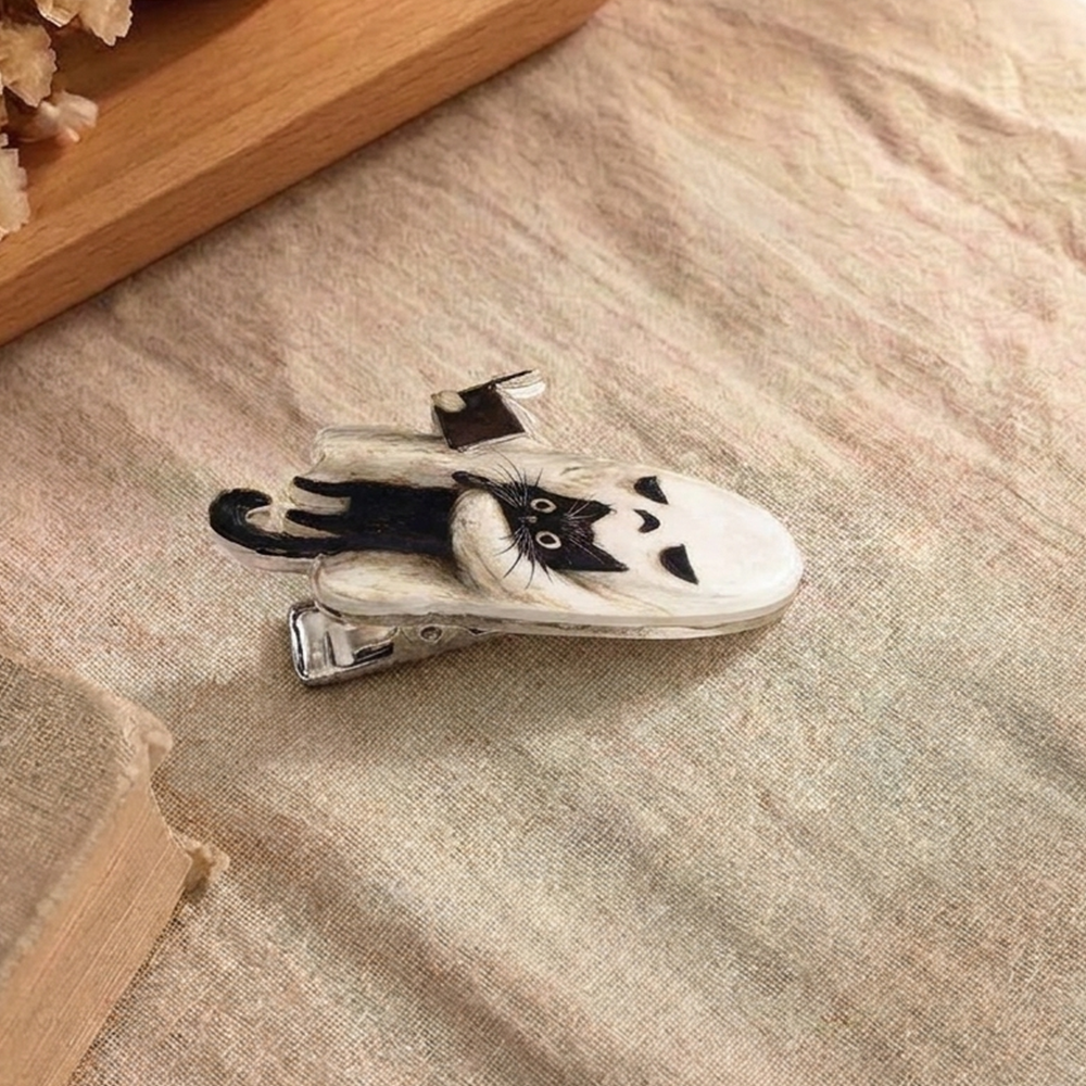 Pagewings Ghost Reading Acrylic Hair Clip