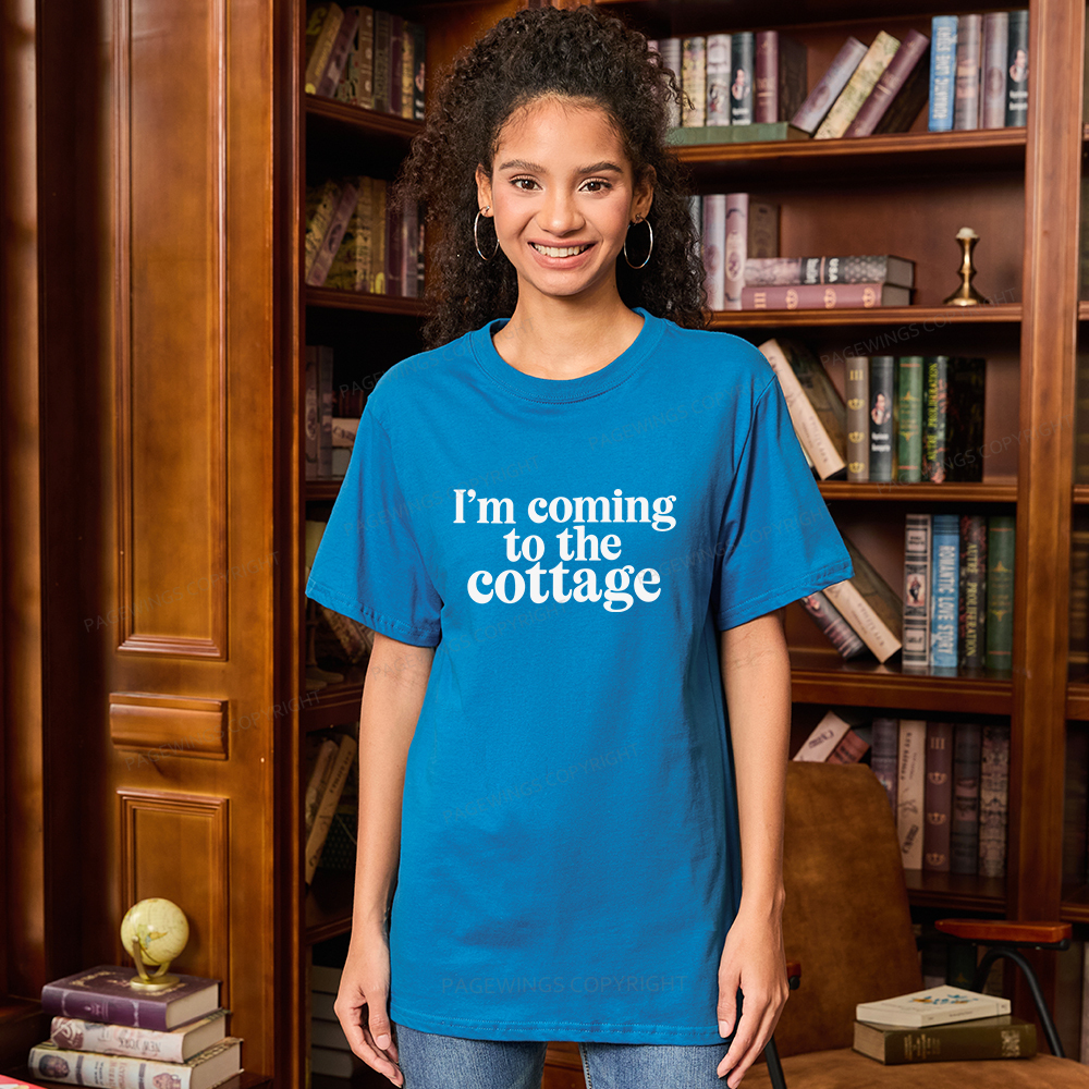Pagewings I'm Coming To The Cottage Unisex Classic T-shirt