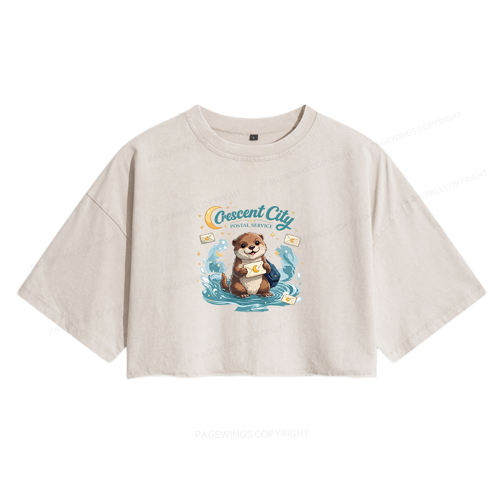 Pagewings Fantasy Book Lover Women's Washed Cropped T-shirt