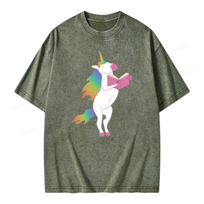 Pagewings Beautiful Unicorn Reading Books on Women's Cropped Unisex Washed T-shirt