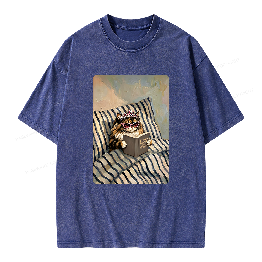 Pagewings Sci Fi Lover Reading Book in Bed Unisex Washed T-shirt
