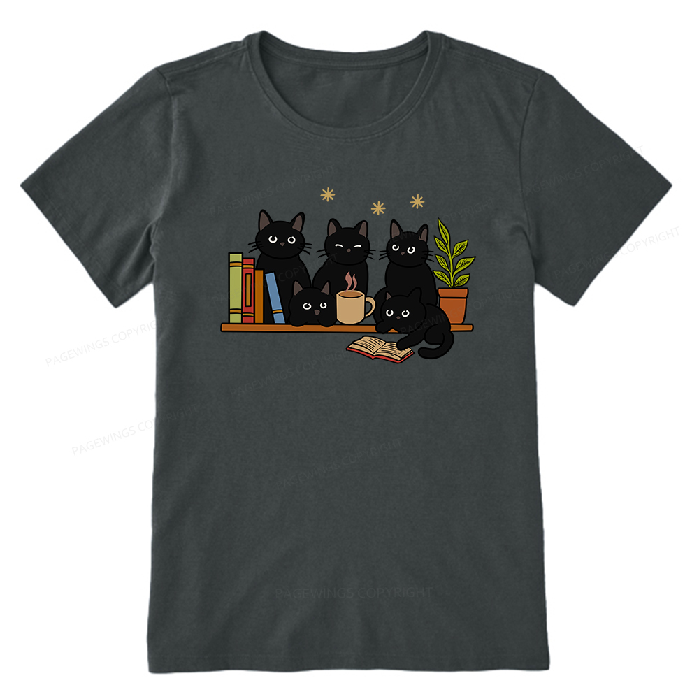 Pagewings Cat On Bookshelf Unisex Classic T-shirt