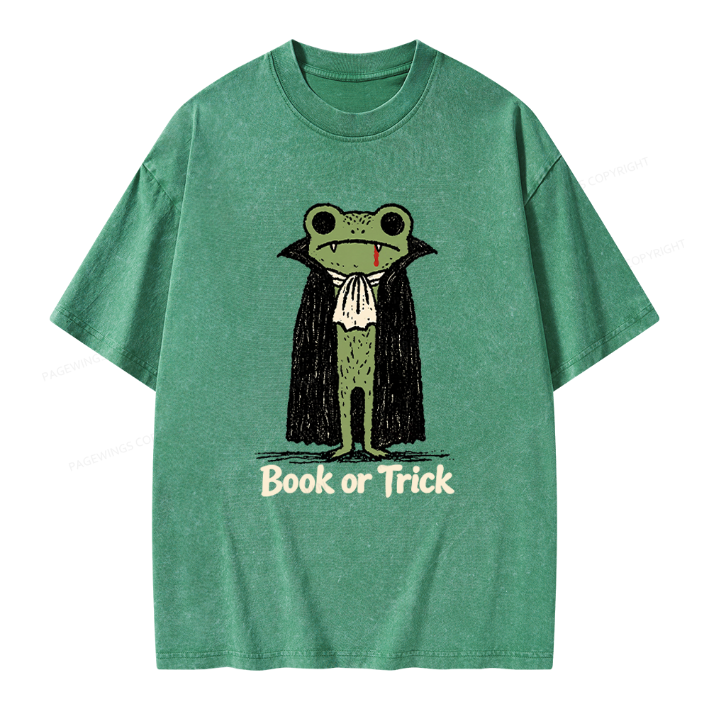 Pagewings Frog Halloween Unisex Washed T-shirt