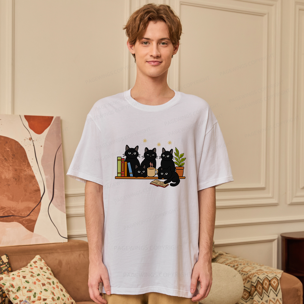 Pagewings Cat On Bookshelf Unisex Classic T-shirt