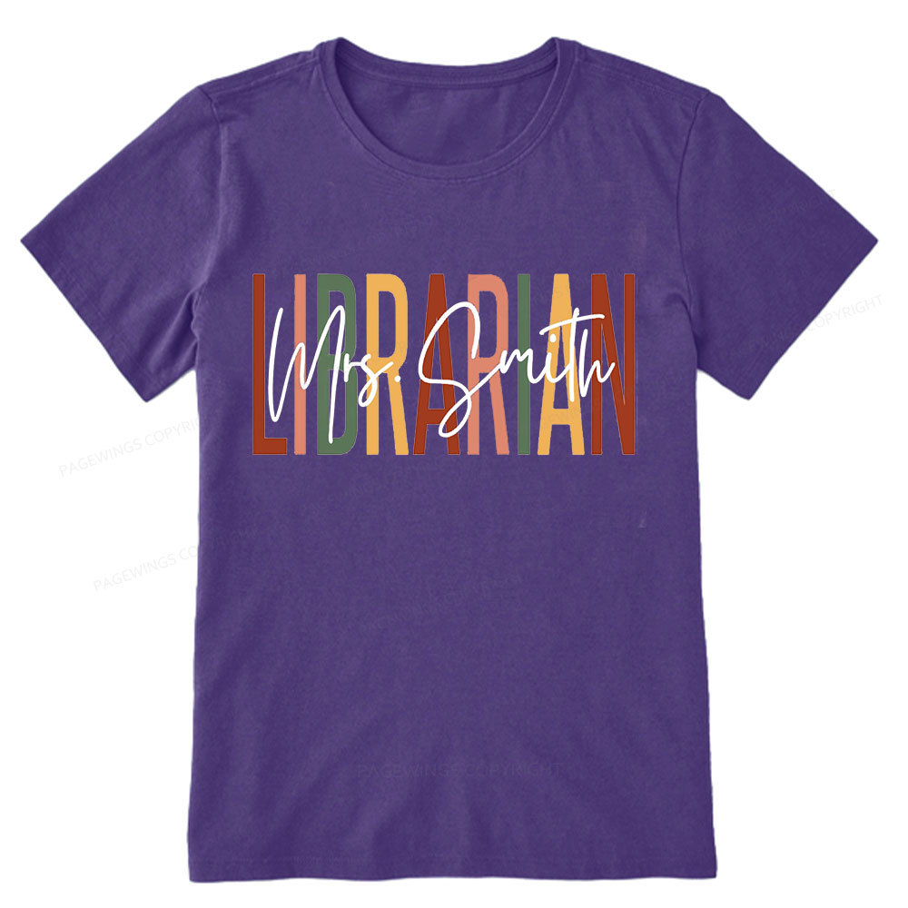 Pagewing Personalized Librarian Unisex Classic T-shirt
