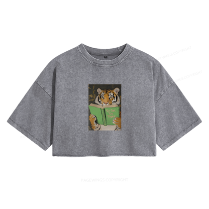 Pagewings Motivational Tiger Reading Women's Washed Cropped T-shirt
