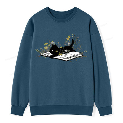 Pagewings Cute Book Cat  Unisex Classic Sweatshirt
