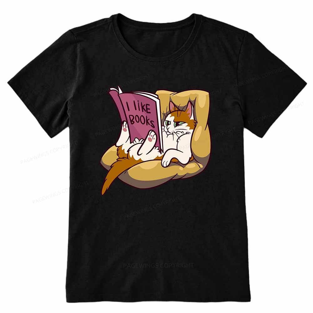 Pagewings A Cat That Likes Reading Books Unisex Classic T-shirt