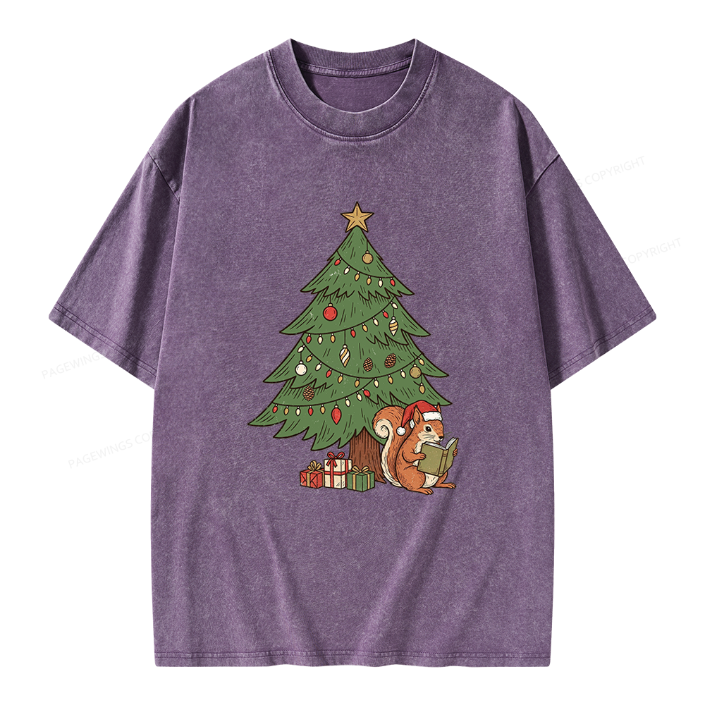 Pagewings Christmas Reading Unisex Washed T-shirt