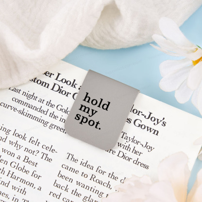 Pagewings Hold My Spot Magnetic Bookmark