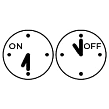 On / Off remote control via your smart devices or physical button on the plug 