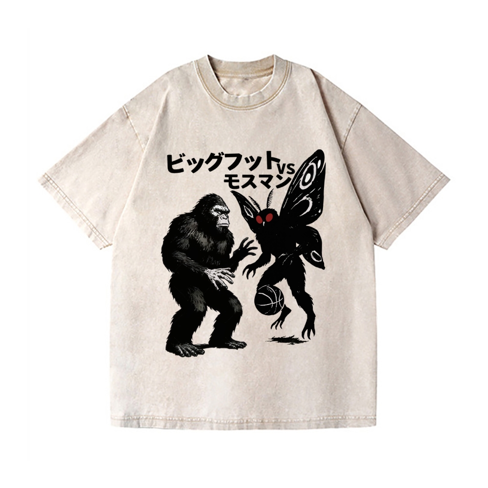 Battle Between Bigfoot And Mothman Playing Basketball Vintage Wash Japanese Design T-Shirt
