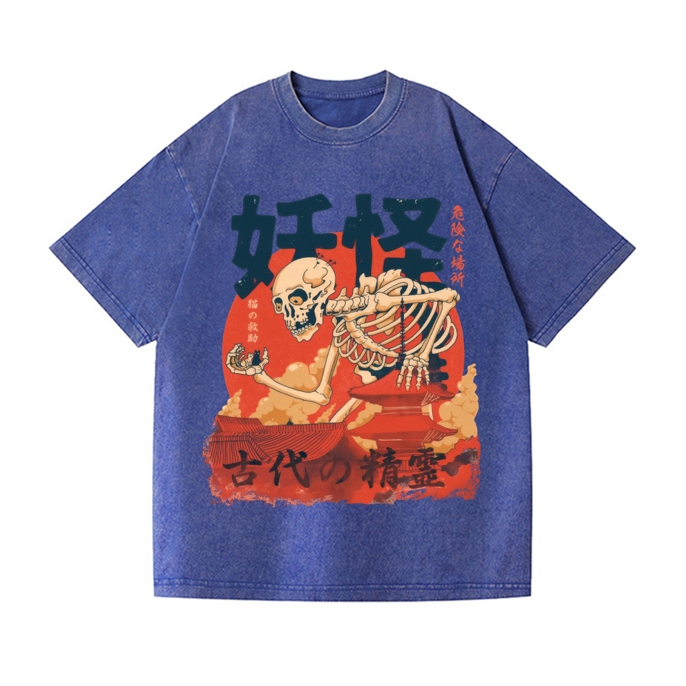 Yokai Rescuing Cats Vintage Wash Japanese Design T-Shirt