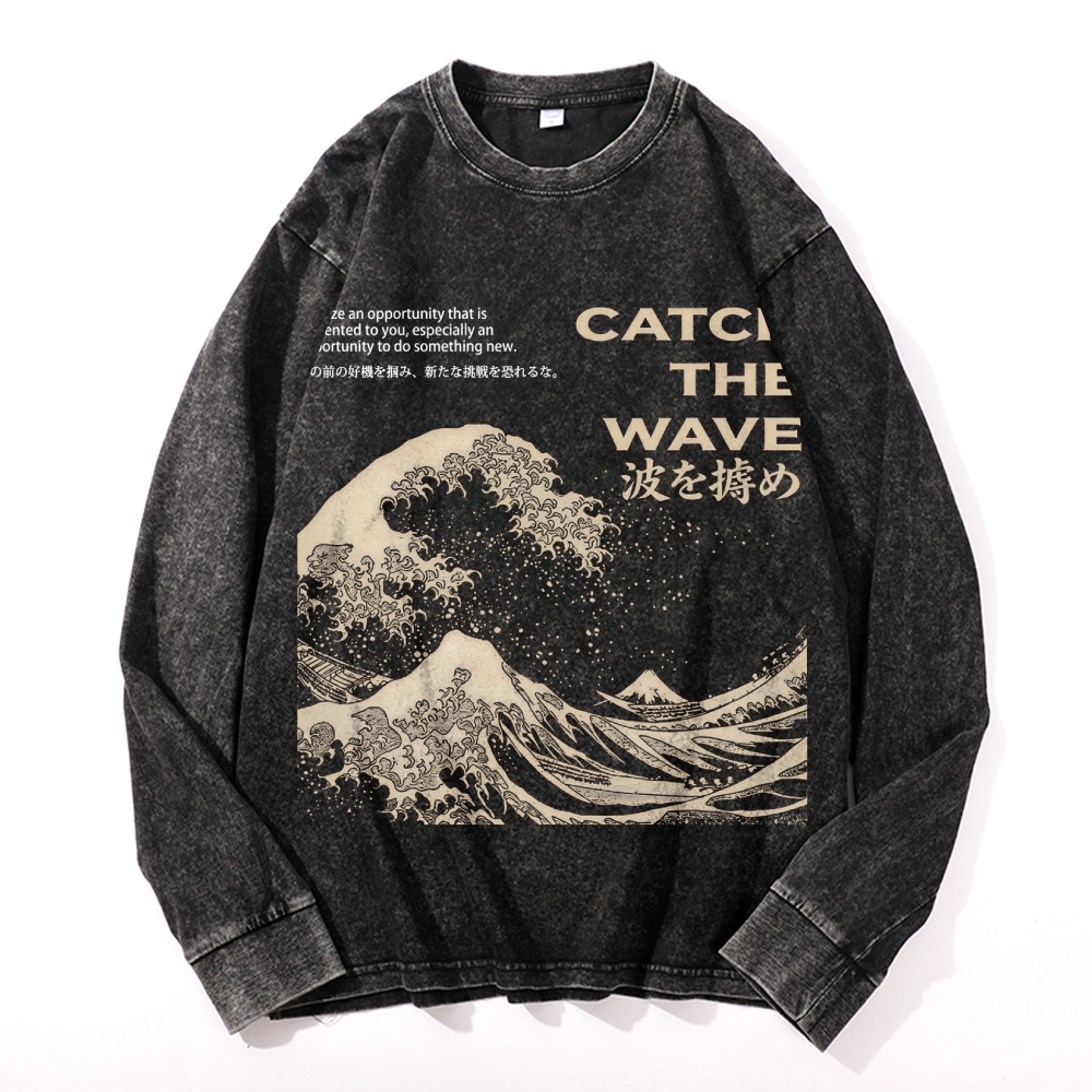 Ukiyoe Wave Vintage Cotton Wash Crewneck Long-Sleeve T-Shirt