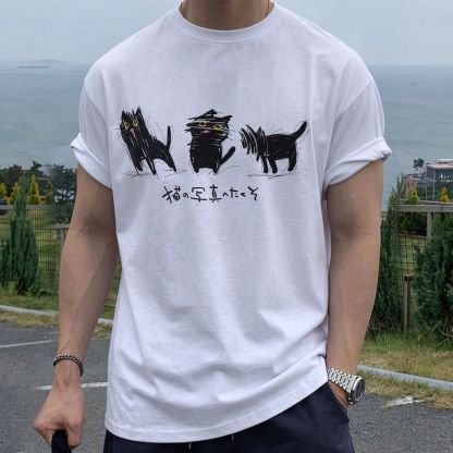 Playful Cat Japanese Style Classic Tee