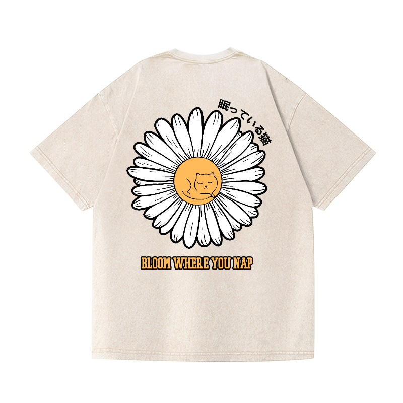 Daisy Cat Vintage Wash Japanese Design Back Art T-Shirt