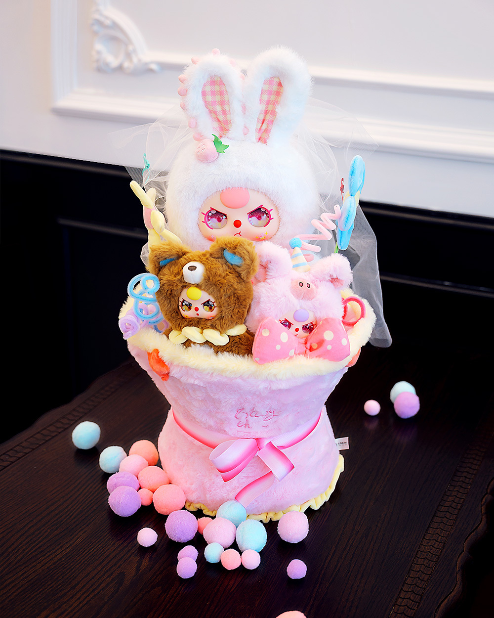 Baby Three 520 Valentine's DayWmindl Eoltion Cuskom Bougyet