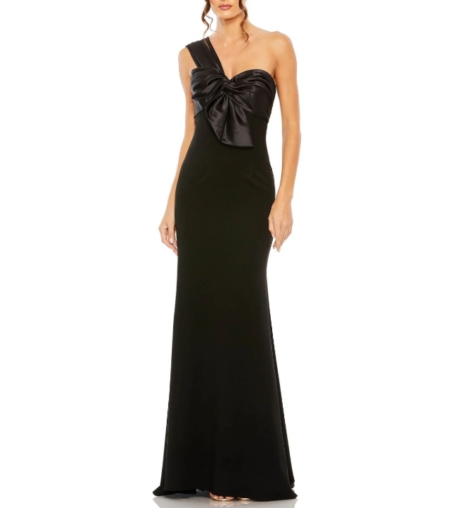 Black One Shedder Wrap The Butocks Long Prom Dress