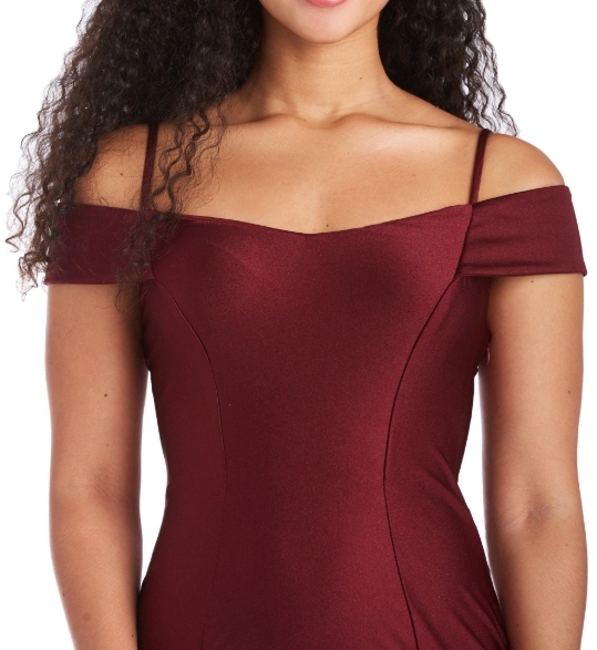 Wine Spaghetti Strap Wrap The Butocks Front Split Prom Dress