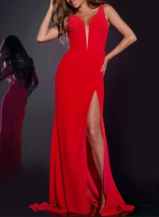 Red Plume V Long Front Split Mopping The Floor Formal Prom Dress