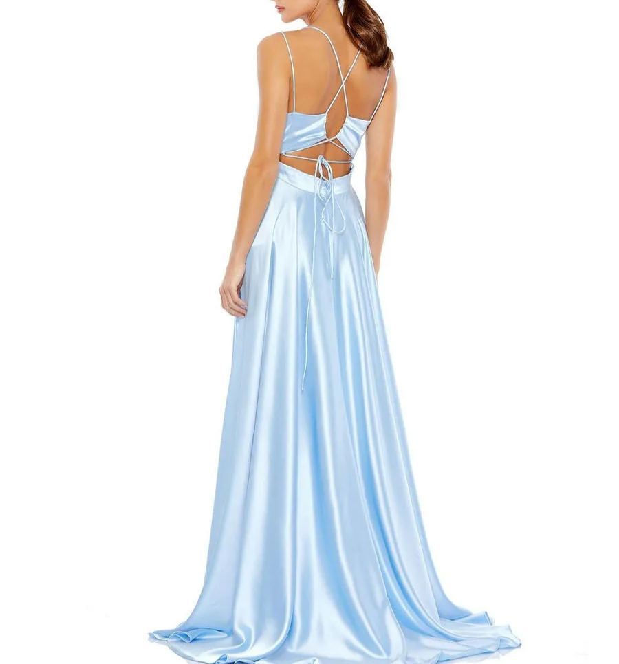 Simple And Atmospheric Powder Blue Spaghetti Strap V-neck With Attached Train Formal Ball Gown