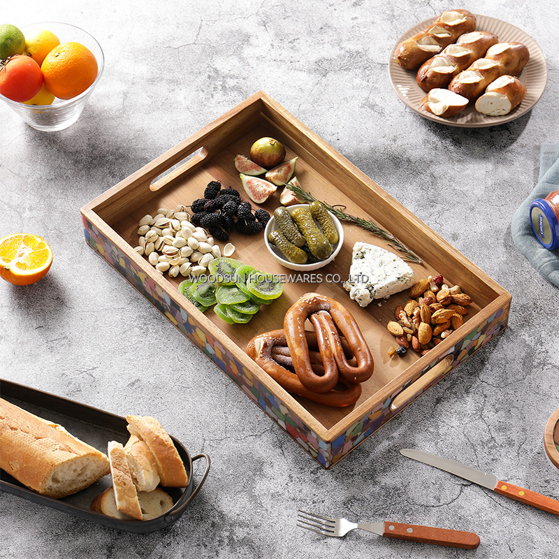 Woodsun Custom Luxury Cake Storage Serving Tray in Wood