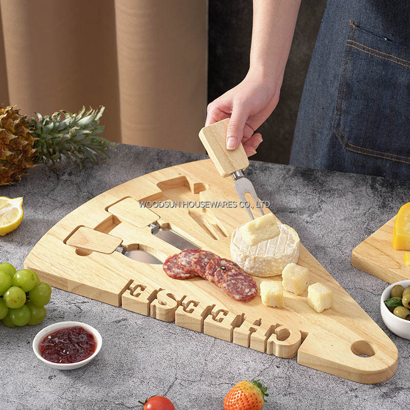 Woodsun Solid Lettering Triangle Rubber Kasebrett Wooden Cheese Board