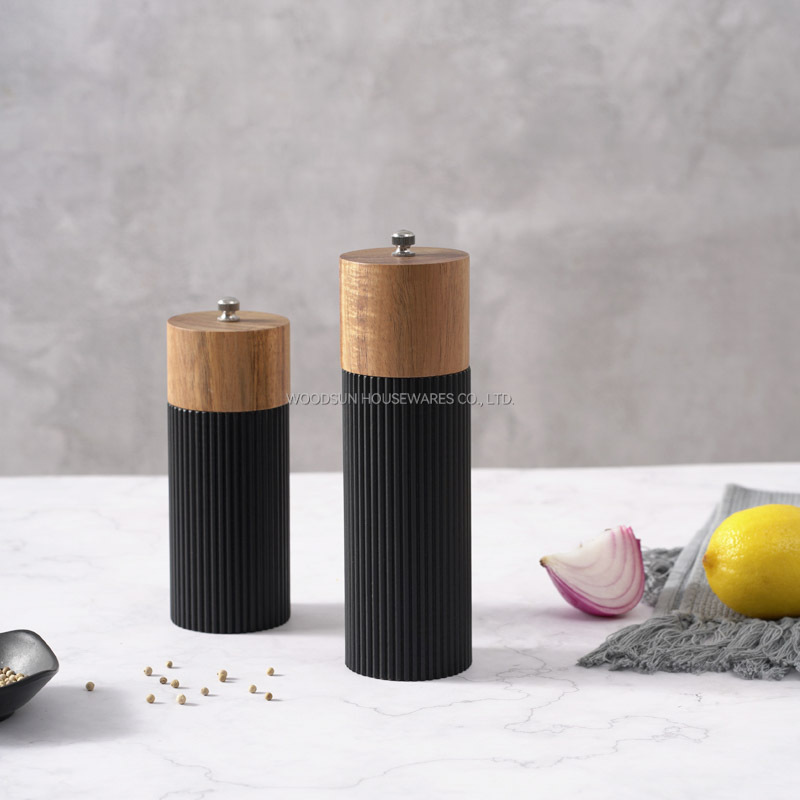 Woodsun Elegant Groove Design Manual Pepper Grinder Mill Wooden
