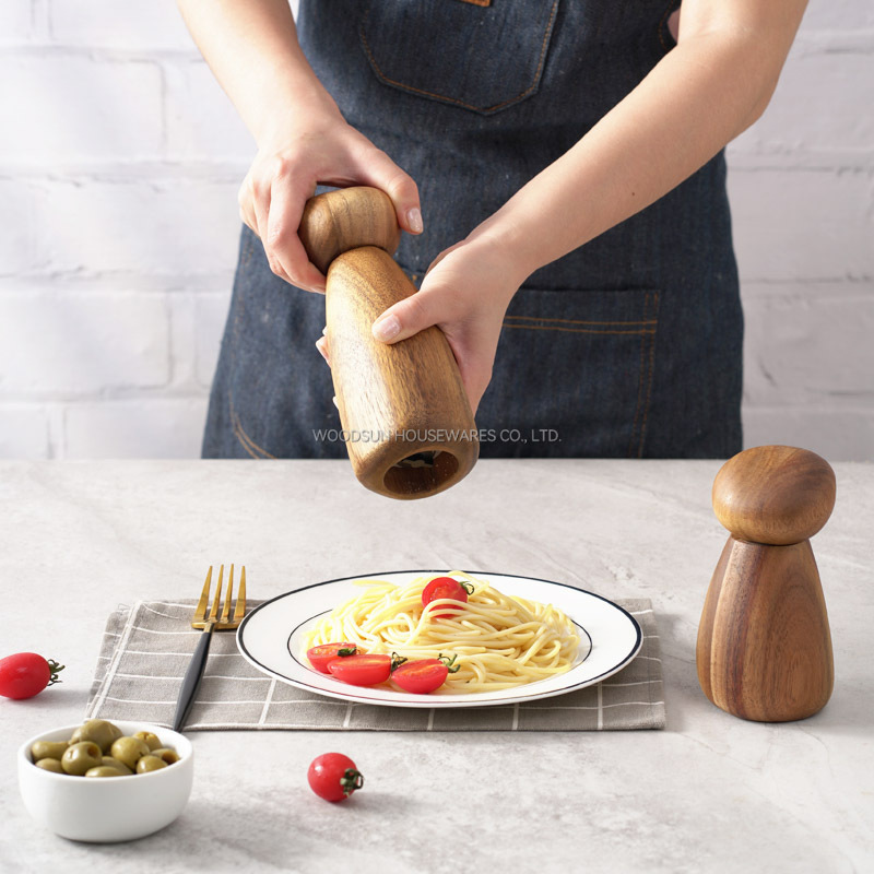 Woodsun Custom Manufacturer Manual Wood Pepper Grinder Mill Pepper Grinders Wholesale