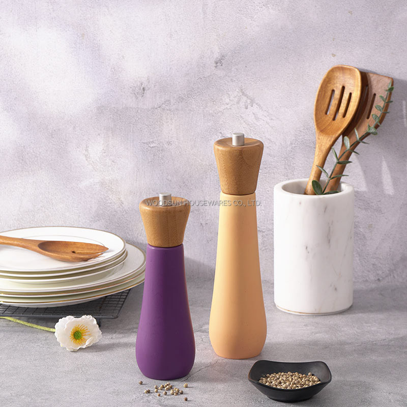 Woodsun Eco Friendly Bamboo Manual Salt Pepper Mills