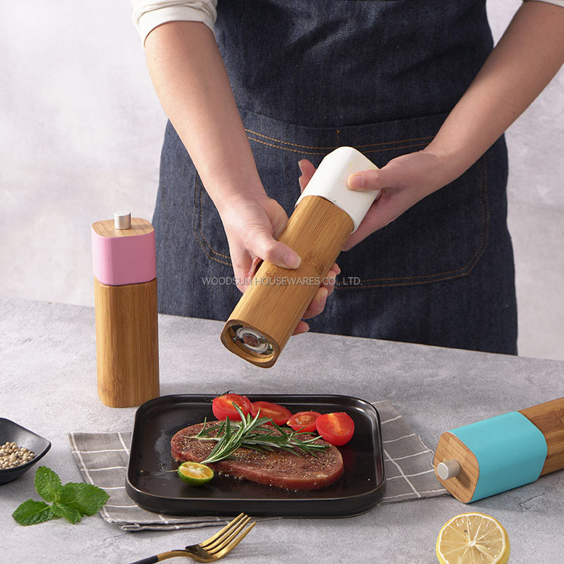Woodsun Eco Friendly Bamboo Manual Salt And Pepper Mill Salt Grinder