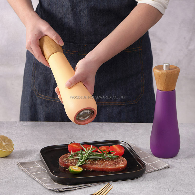 Woodsun Eco Friendly Bamboo Manual Salt Pepper Mills