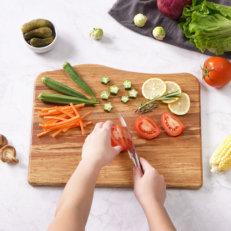 Woodsun Environmentally Friendly And Degradable Kitchen Bamboo Cutting Board Set