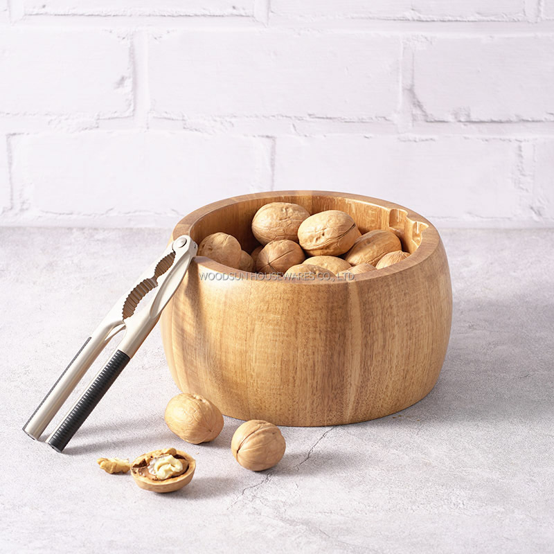 Woodsun Walnut Bowl with Cracker